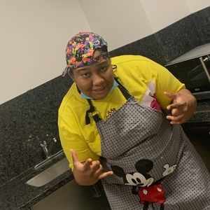 Meet your Posher, Salena